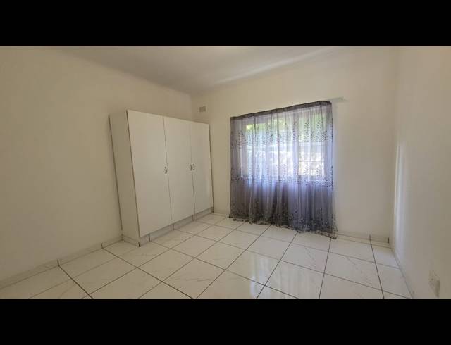3 BEDROOM HOUSE TO LET IN DOON HEIGHTS